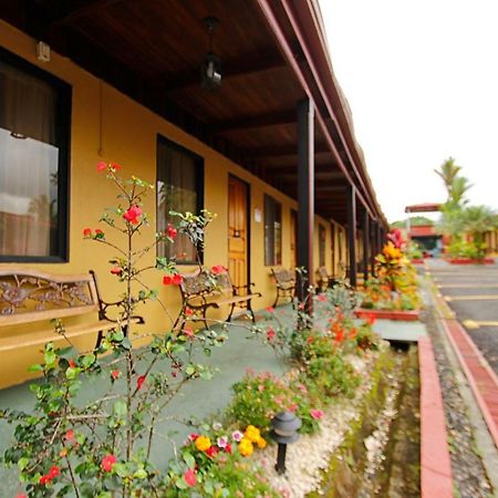 Hotel Destinos Arenal La Fortuna Exteriör bild