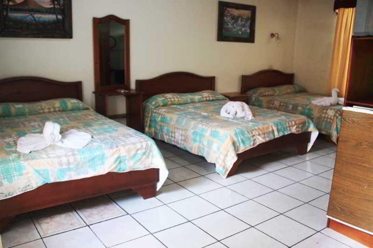 Hotel Destinos Arenal La Fortuna Exteriör bild