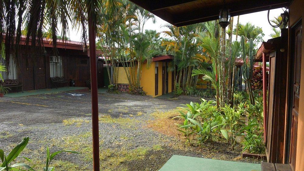 Hotel Destinos Arenal La Fortuna Exteriör bild