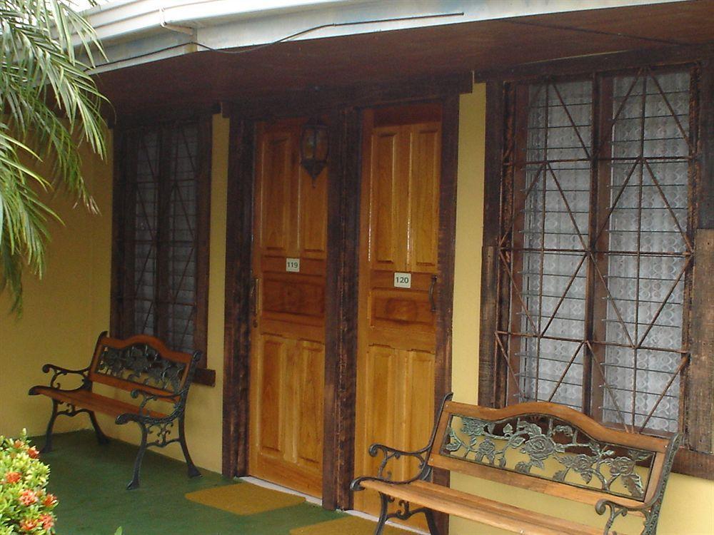 Hotel Destinos Arenal La Fortuna Exteriör bild