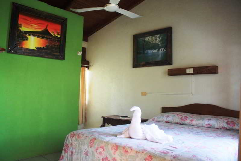 Hotel Destinos Arenal La Fortuna Exteriör bild