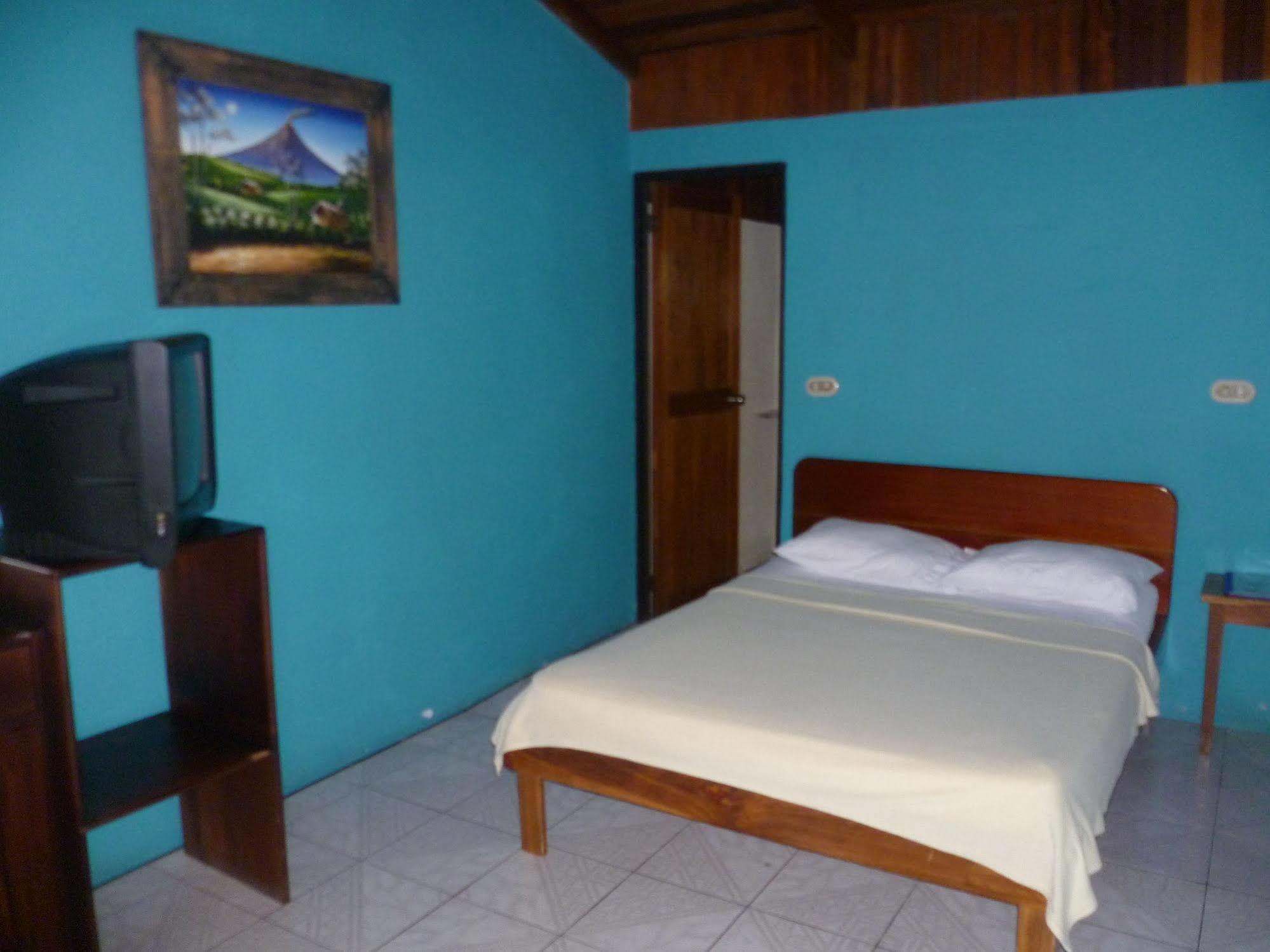 Hotel Destinos Arenal La Fortuna Exteriör bild