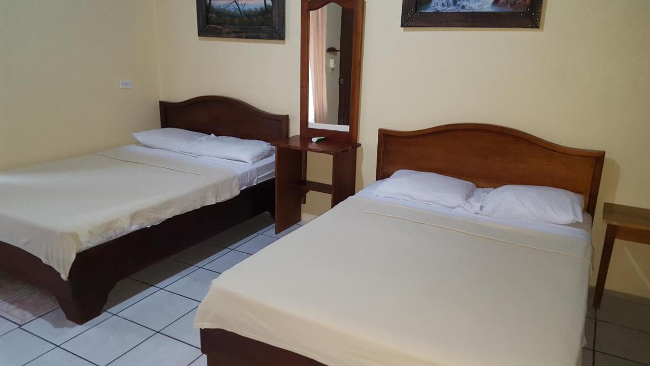 Hotel Destinos Arenal La Fortuna Exteriör bild