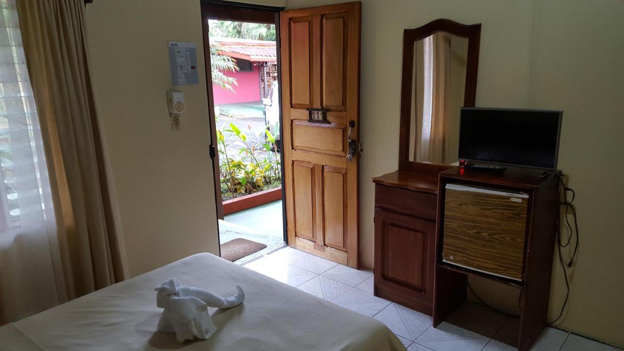 Hotel Destinos Arenal La Fortuna Exteriör bild