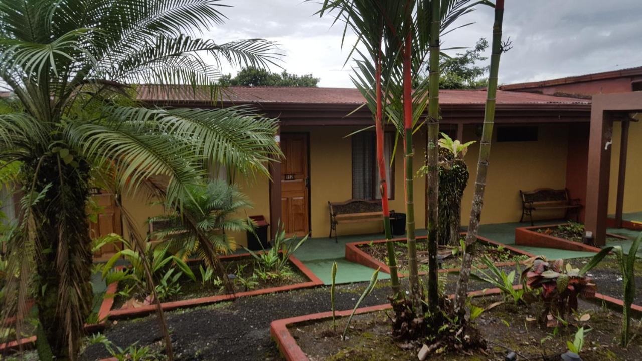 Hotel Destinos Arenal La Fortuna Exteriör bild