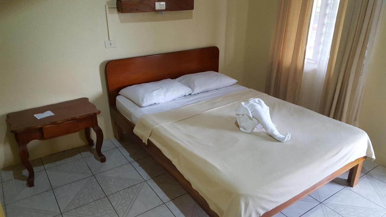 Hotel Destinos Arenal La Fortuna Exteriör bild